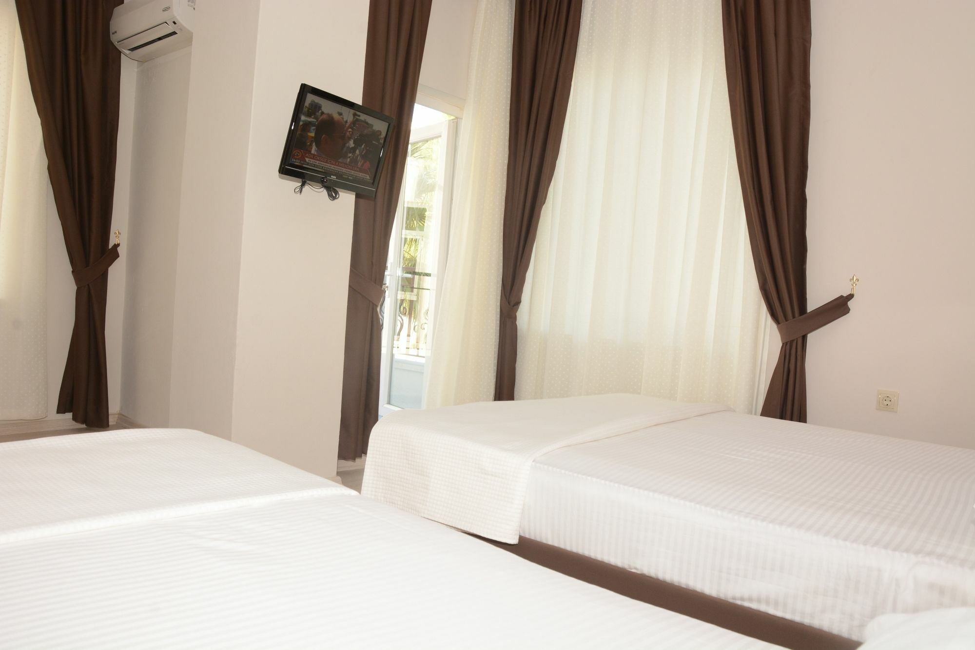 אנטליה Derin Suit Otel מראה חיצוני תמונה